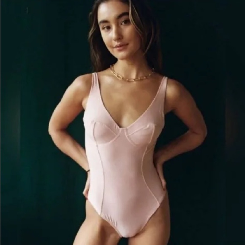 We are HAH: Eyes On Top Bodysuit in Copper Rose